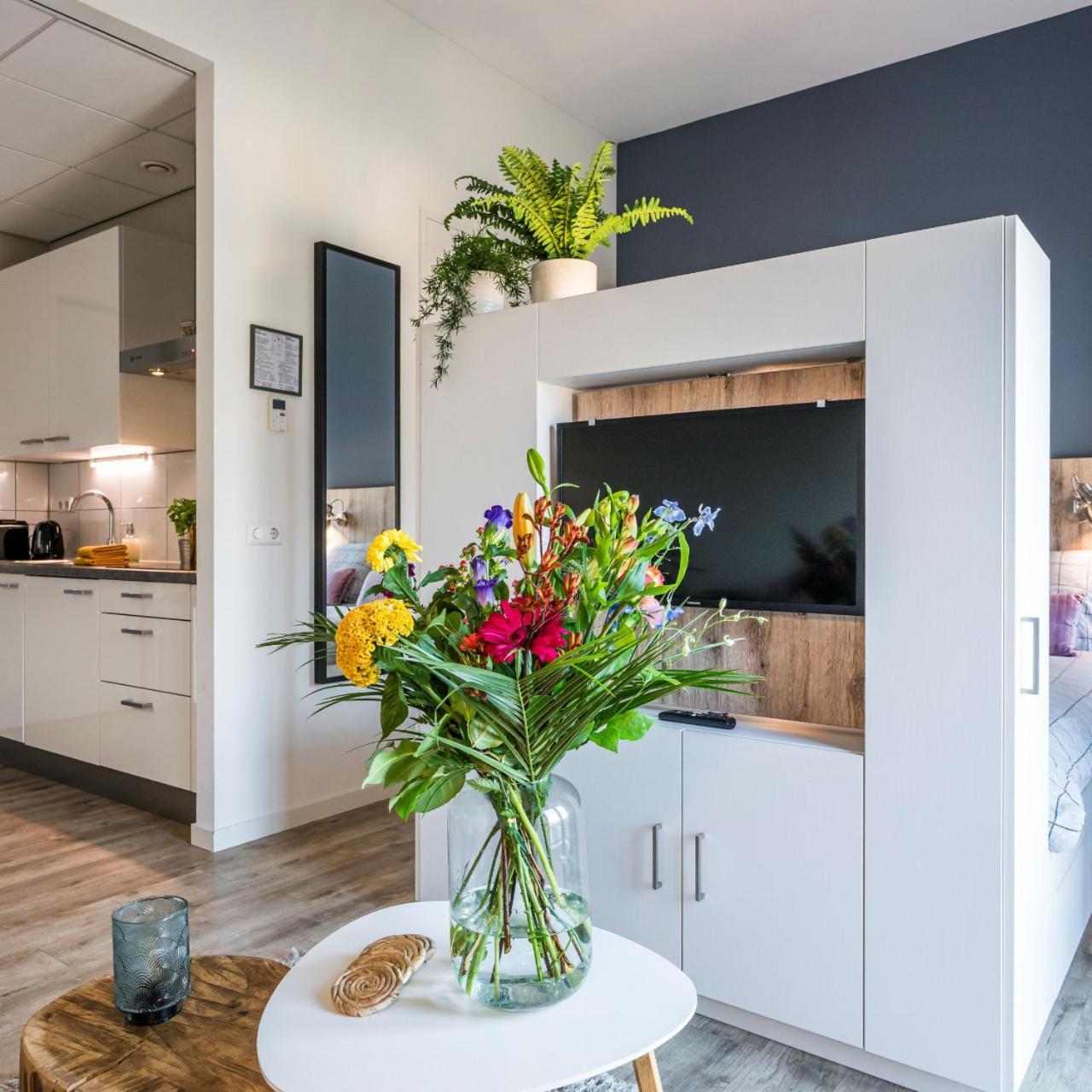 Joinn! City Lofts Houten Utrecht Exteriör bild