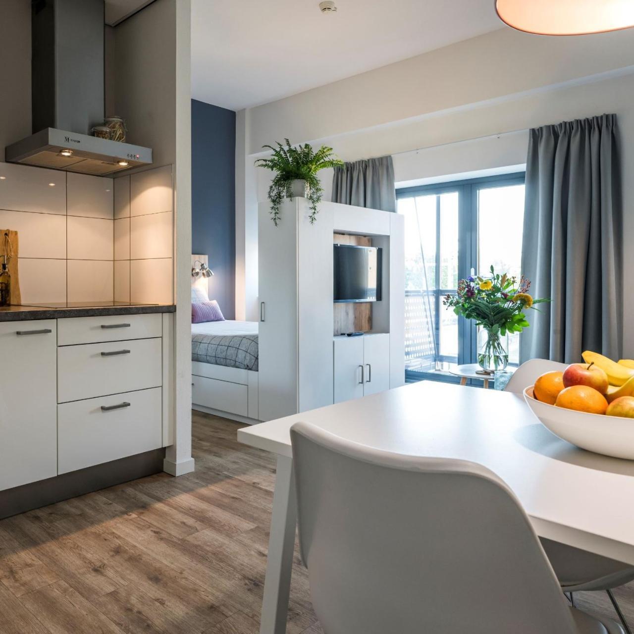 Joinn! City Lofts Houten Utrecht Exteriör bild