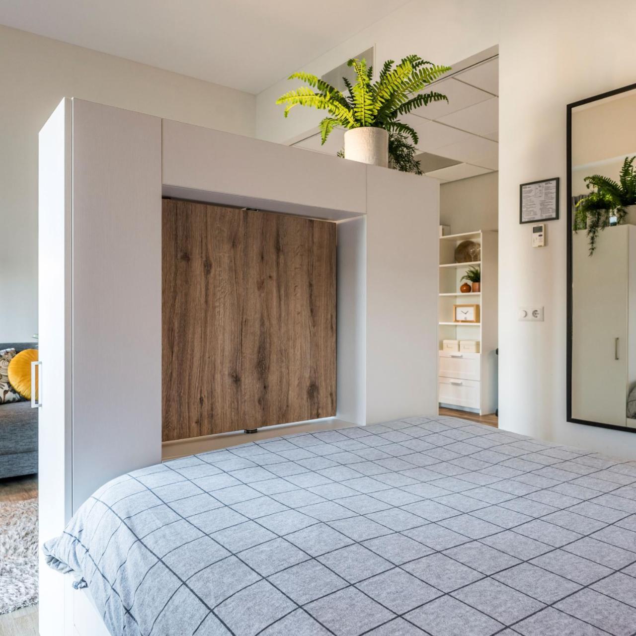 Joinn! City Lofts Houten Utrecht Exteriör bild