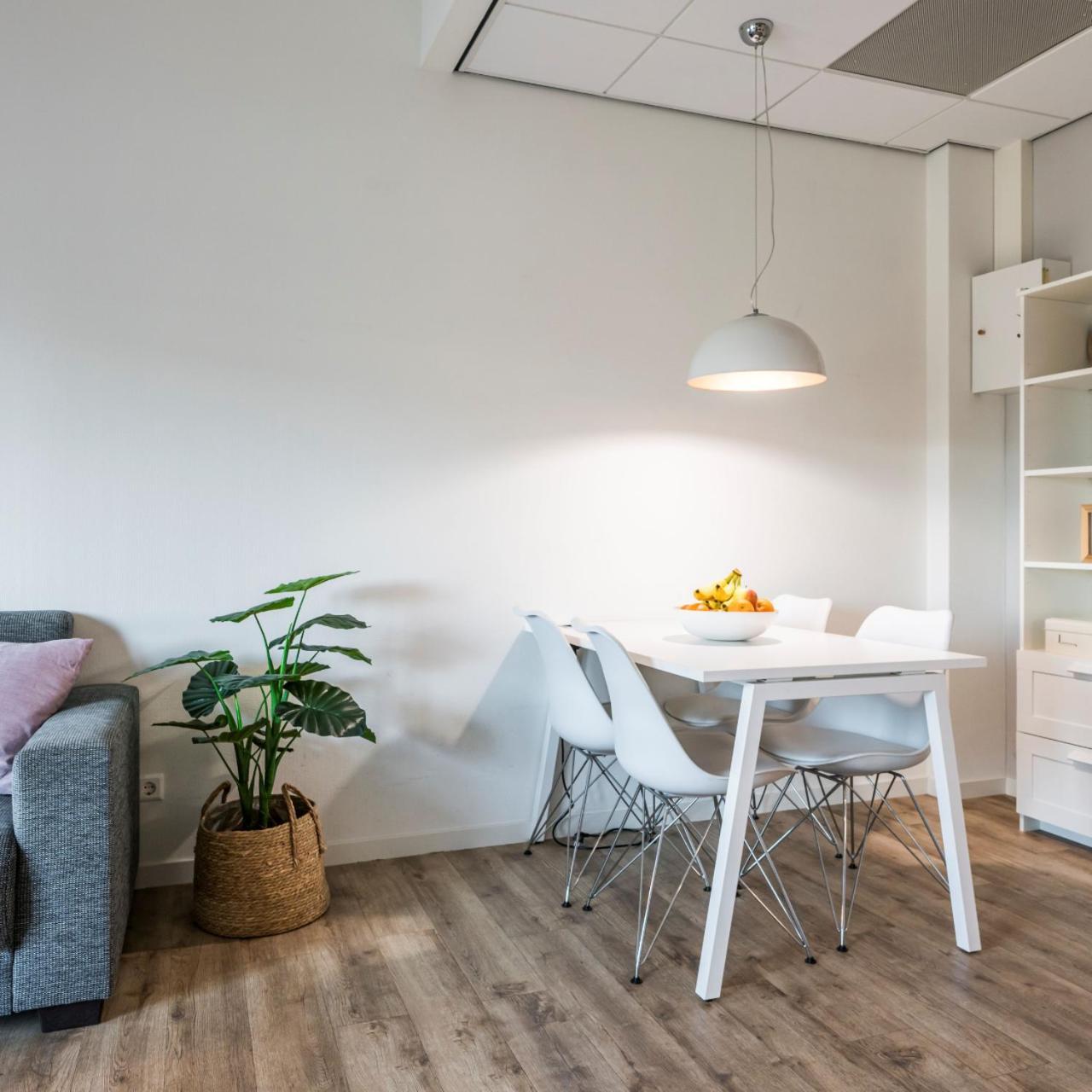 Joinn! City Lofts Houten Utrecht Exteriör bild